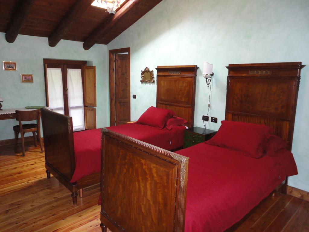 Casa Visnenza Bed & Breakfast Capo di Ponte Værelse billede