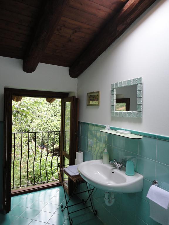 Casa Visnenza Bed & Breakfast Capo di Ponte Værelse billede